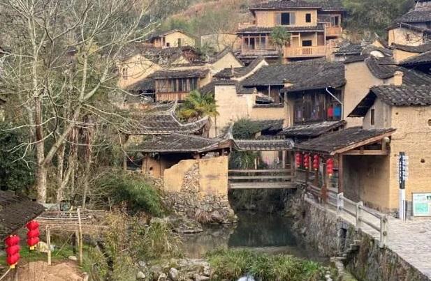 传统村落小筑行 | 朴实生活与现代艺术的激情碰撞——福建龙潭村